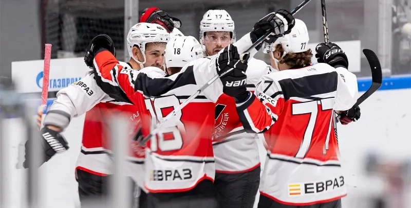 Металлург Нк - AKM