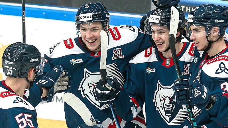 Нефтехимик - Адмирал Нефтехимик - Адмирал