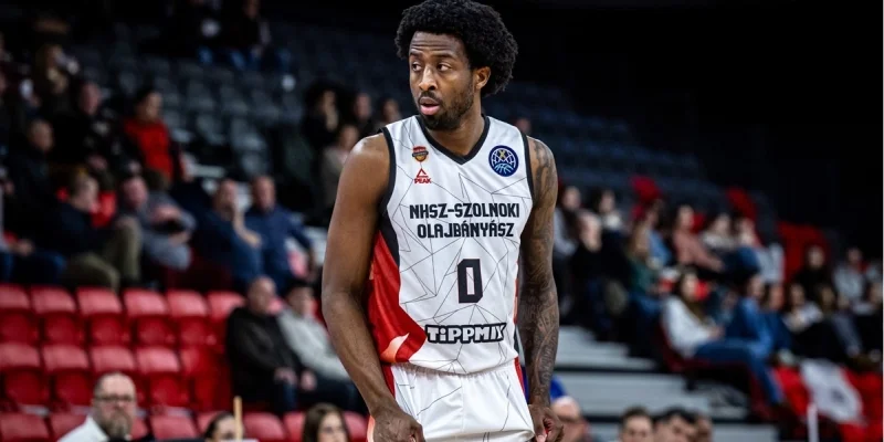 Триесте - Сольнок Олай