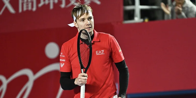 Цзюнчэн Шан - Александр Бублик