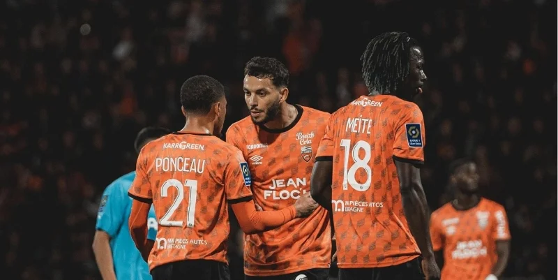 О-Лион - Лорьян О-Лион - Лорьян