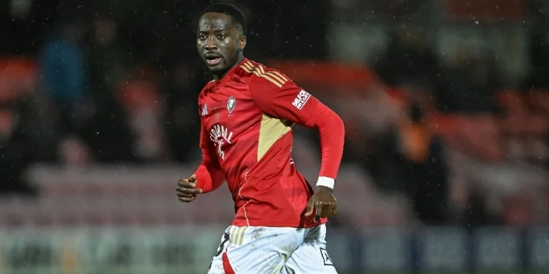 Солфорд Сити - Суиндон Таун Солфорд Сити - Суиндон Таун