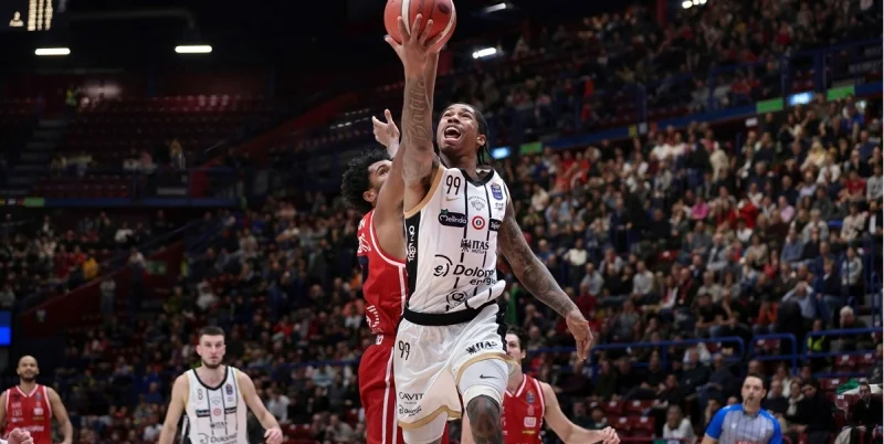 Тренто - Паниониос