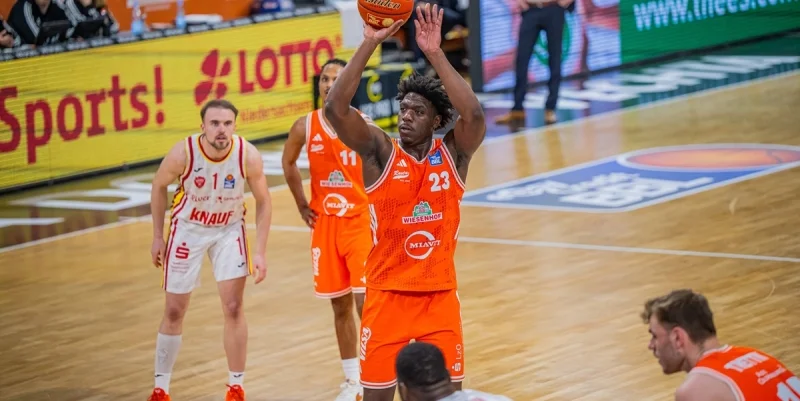 ТСК Вюрцбург - Левице