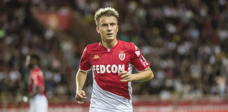 Монако - Лорьян