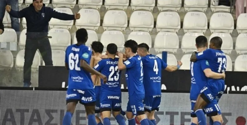 Омония Арадипу - Эносис