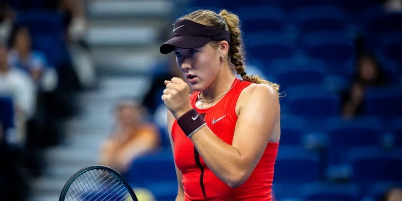 Донна Векич - Мирра Андреева