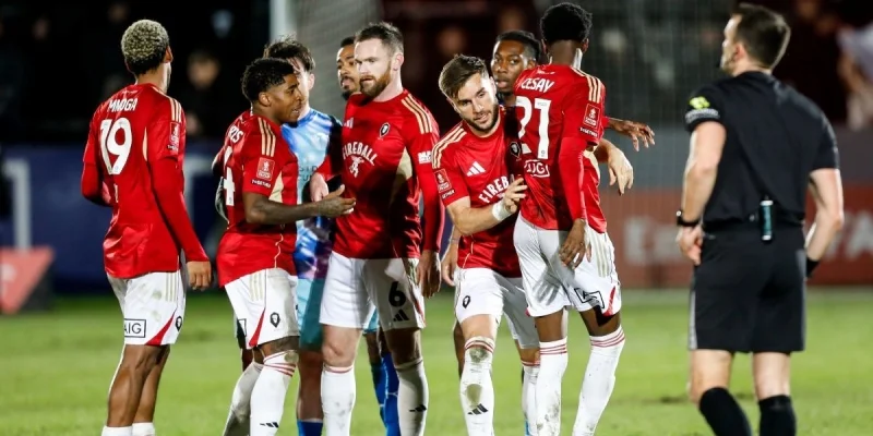 Солфорд Сити - Суиндон Таун