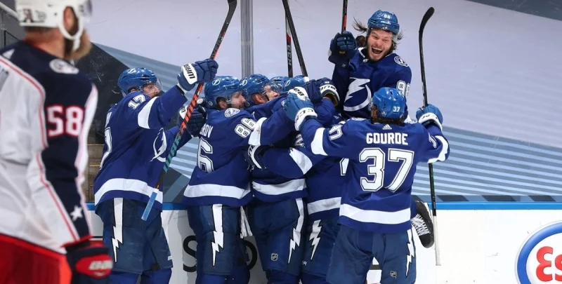 Коламбус - Тампа Коламбус - Тампа