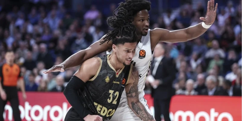 Сен-Кантен - Монако Сен-Кантен - Монако