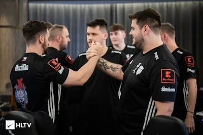 mouz NXT - UniTY mouz NXT - UniTY