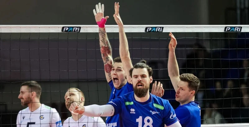 Зенит-Казань - Енисей Красноярск