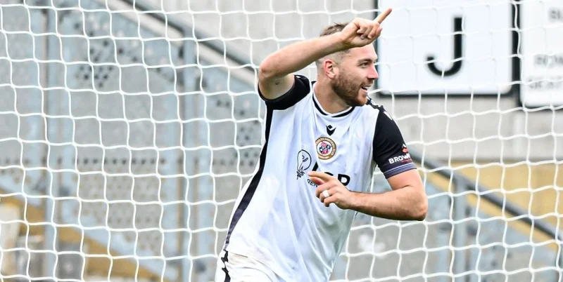 Бромли - Кру Александра