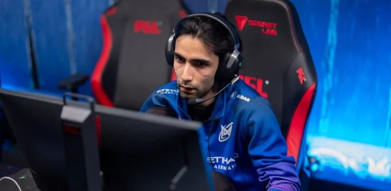 Pipsqueak+4 - Aurora