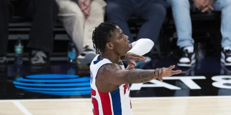 Финикс - Детройт