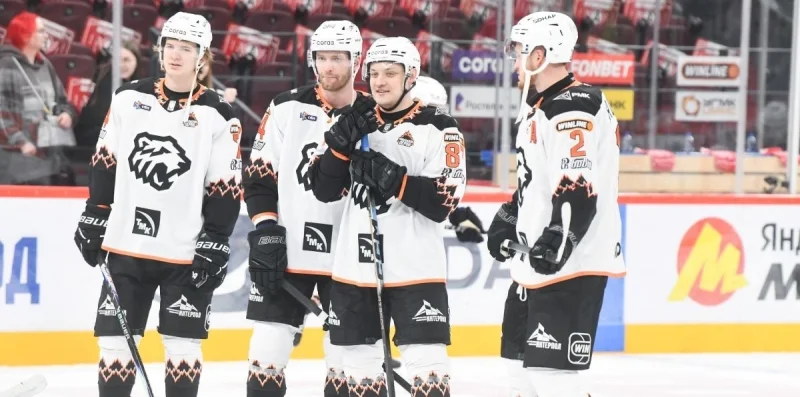 Белые Медведи - Мамонты Югры Белые Медведи - Мамонты Югры