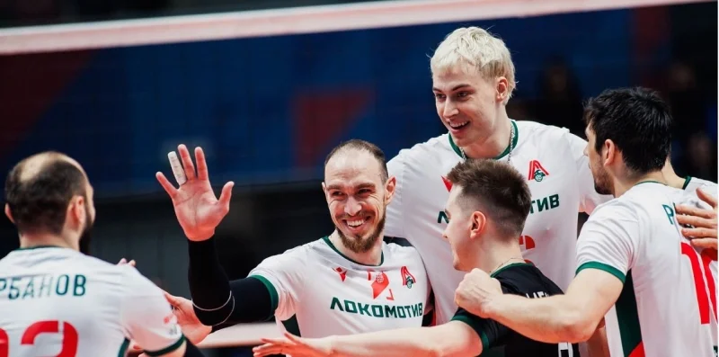 Нова - Локомотив Новосибирск