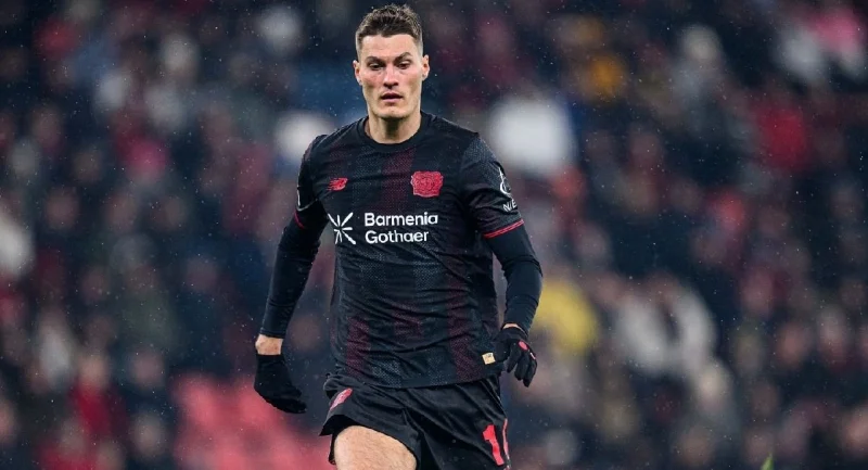 Айнтрахт Фр - Байер