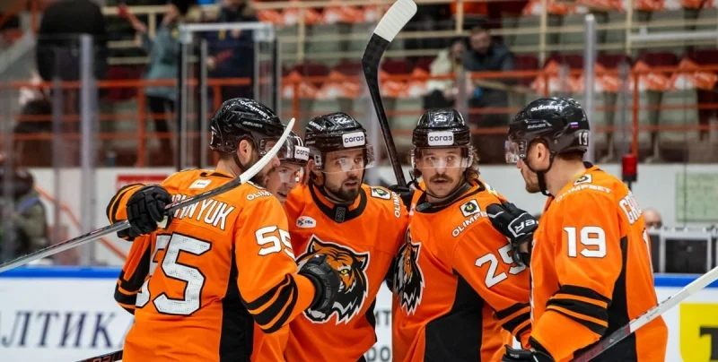 Амур - Барыс Амур - Барыс