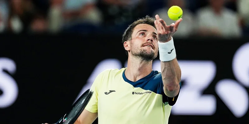 Педро Мартинес - Адриан Маннарино