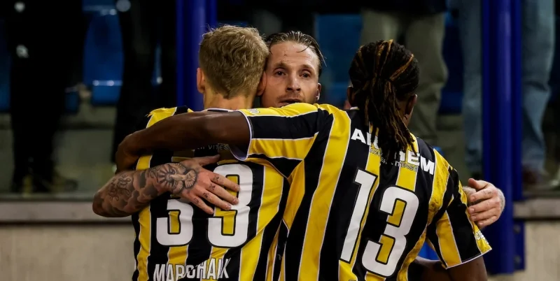 Витесс - ФК Эйндховен