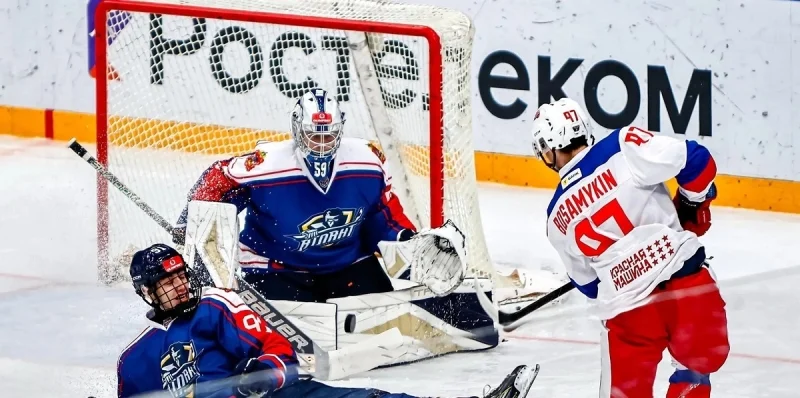 Атлант - Красная Машина