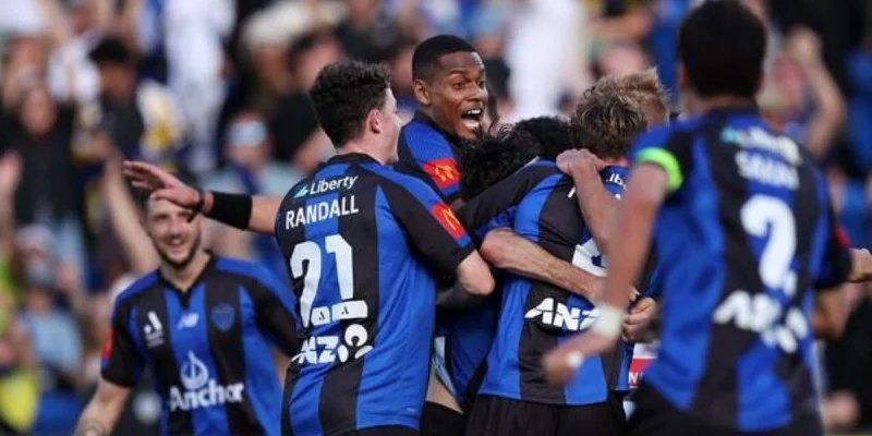 Окленд - Сидней