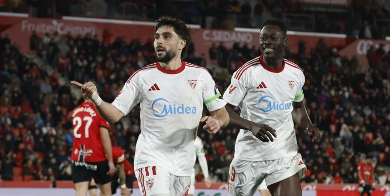 Севилья - Жирона Севилья - Жирона