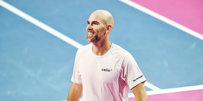 Адриан Маннарино - Мартин Дамм