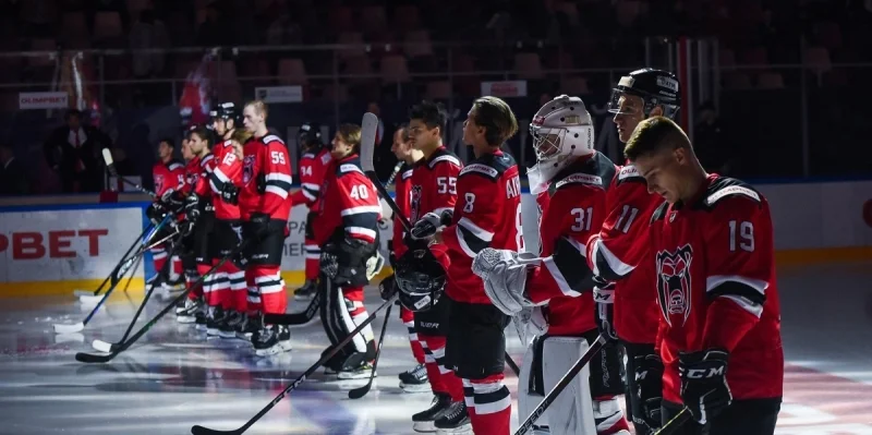 Молот - Нефтяник Ал