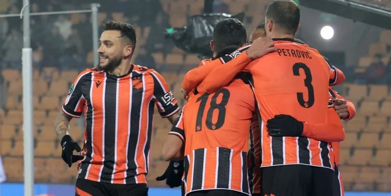 АПОЭЛ - Эносис АПОЭЛ - Эносис