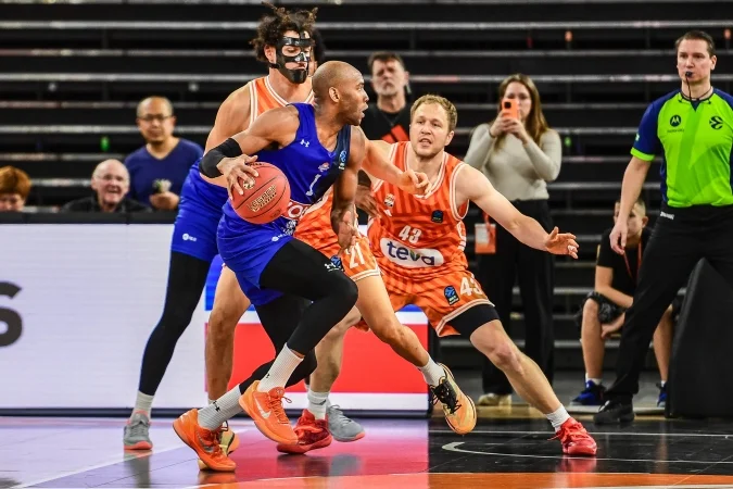 Будучность - Бург-ан-Брес Будучность - Бург-ан-Брес