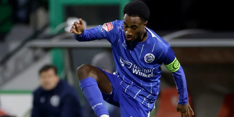 Ден Босх - ФК Эйндховен Ден Босх - ФК Эйндховен