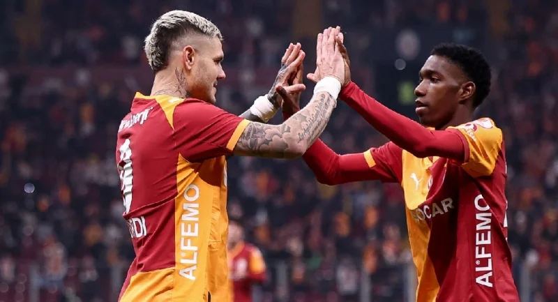 Галатасарай - Эюпспор Галатасарай - Эюпспор