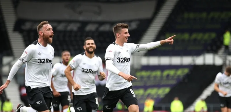 Дерби Каунти - Суонси Дерби Каунти - Суонси