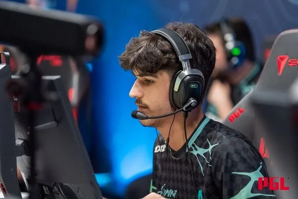 Aurora Gaming - FUT Esports Aurora Gaming - FUT Esports