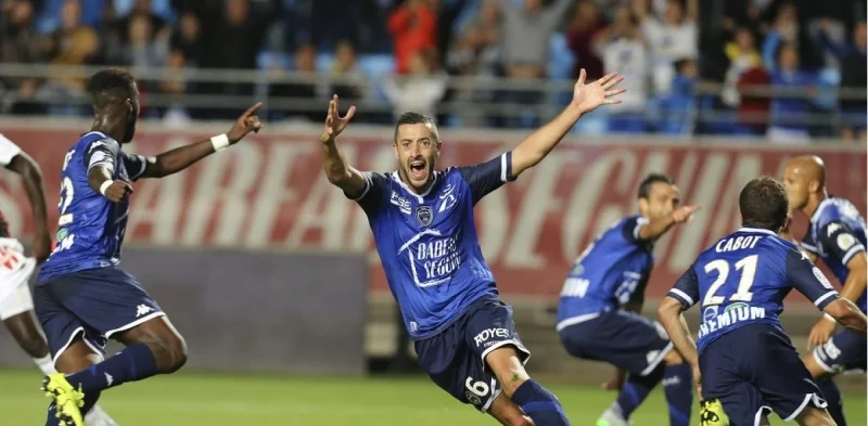 Бастия - Труа