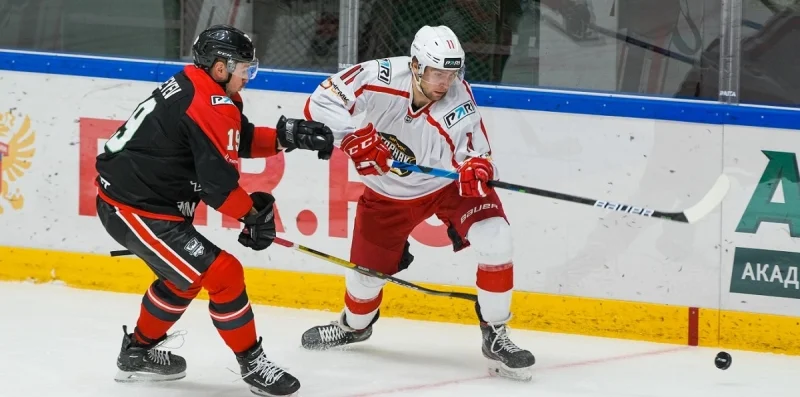 Нефтяник Ал - Горняк Нефтяник Ал - Горняк