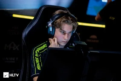 mouz NXT - Johnny Speeds mouz NXT - Johnny Speeds