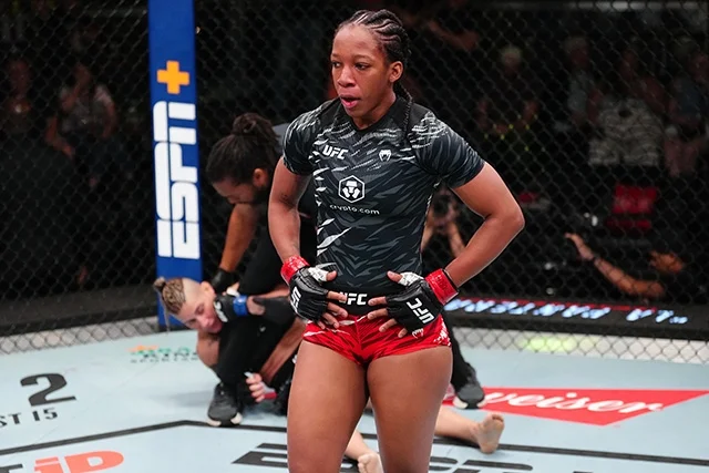 Нора Корноль - Жоселин Эдвардс Нора Корноль - Жоселин Эдвардс