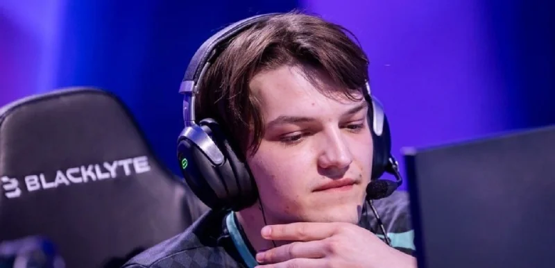 Aurora - Tundra Aurora - Tundra