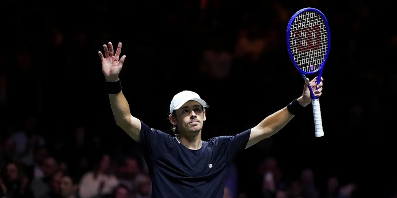 Патрик Кипсон - Алекс Де Минаур