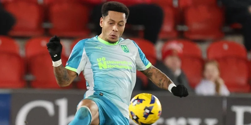 Нортгемптон Таун - Порт Вэйл