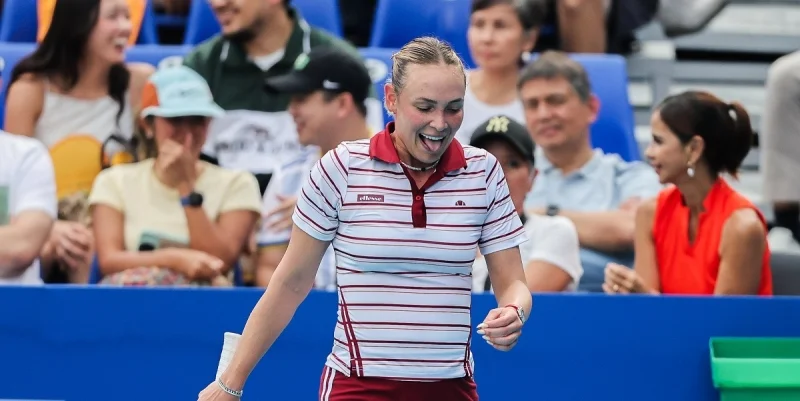 Кристина Букса - Донна Векич Кристина Букса - Донна Векич