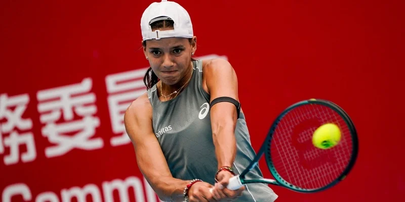 Эмилиана Аранго - Мари Бузкова Эмилиана Аранго - Мари Бузкова