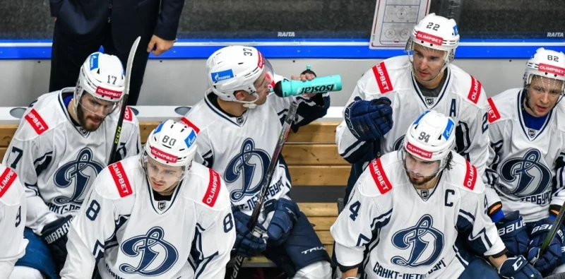 Омские Крылья - Динамо С-Пб Омские Крылья - Динамо С-Пб