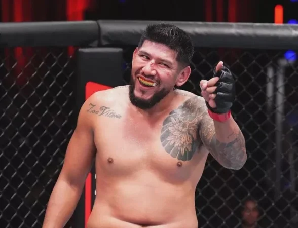 Райан Гандра - Хосе Медина Райан Гандра - Хосе Медина