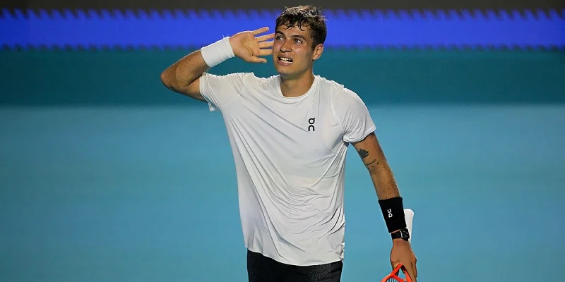 Флавио Коболли - Фрэнсис Тиафо