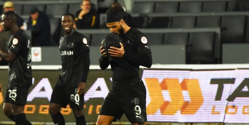 Маниса - Чорум Беледиеспор