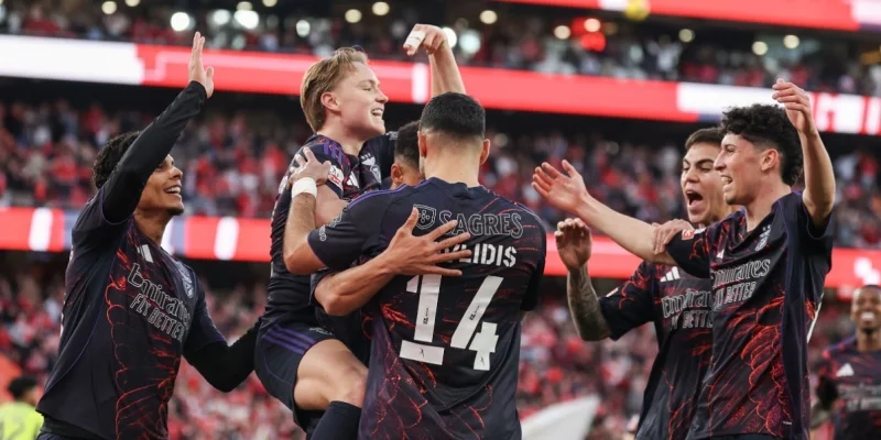 Жил Висенте - Бенфика